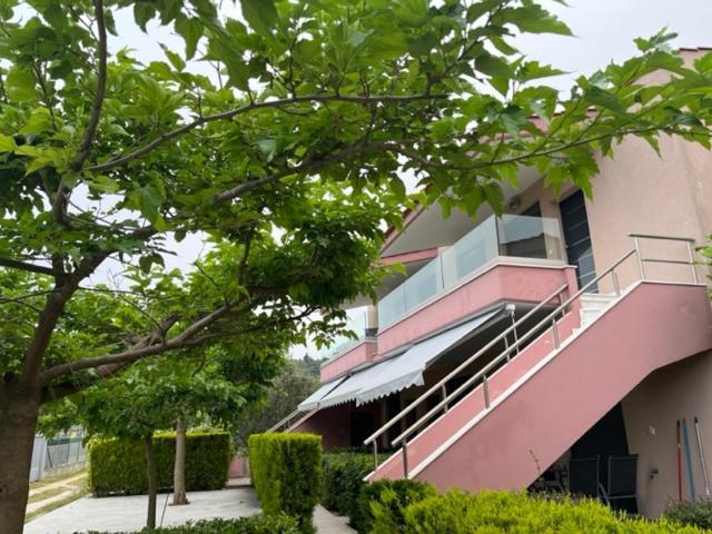 Polychrono Apartments エクステリア 写真