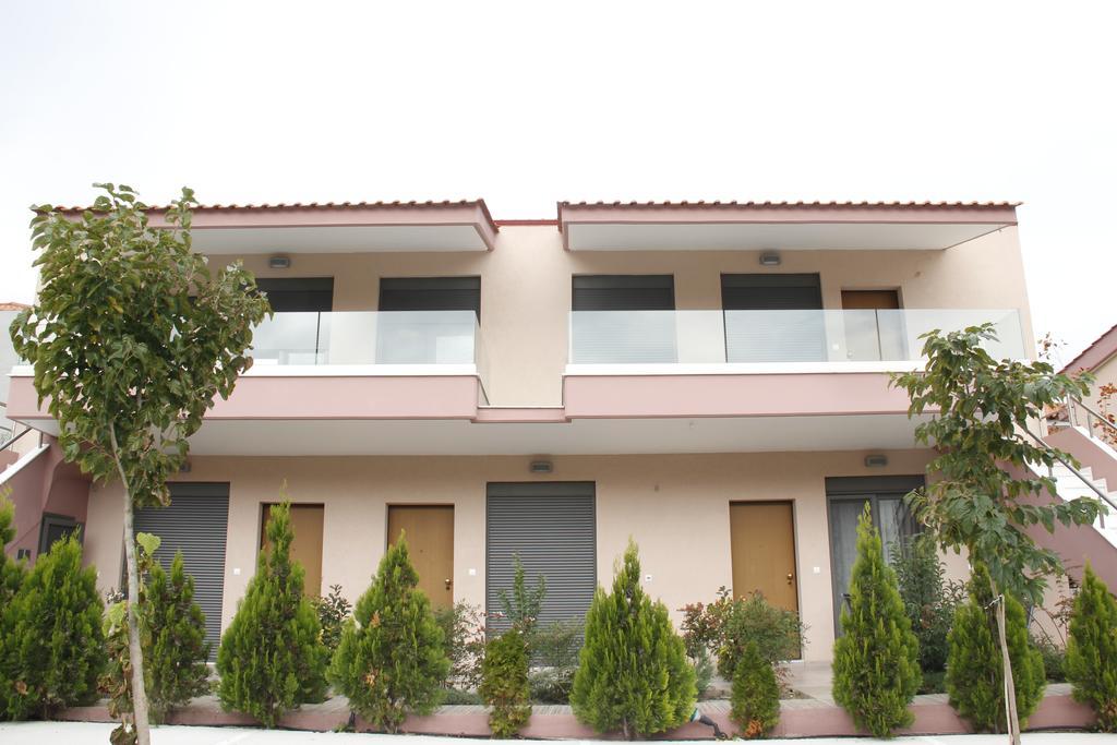 Polychrono Apartments エクステリア 写真